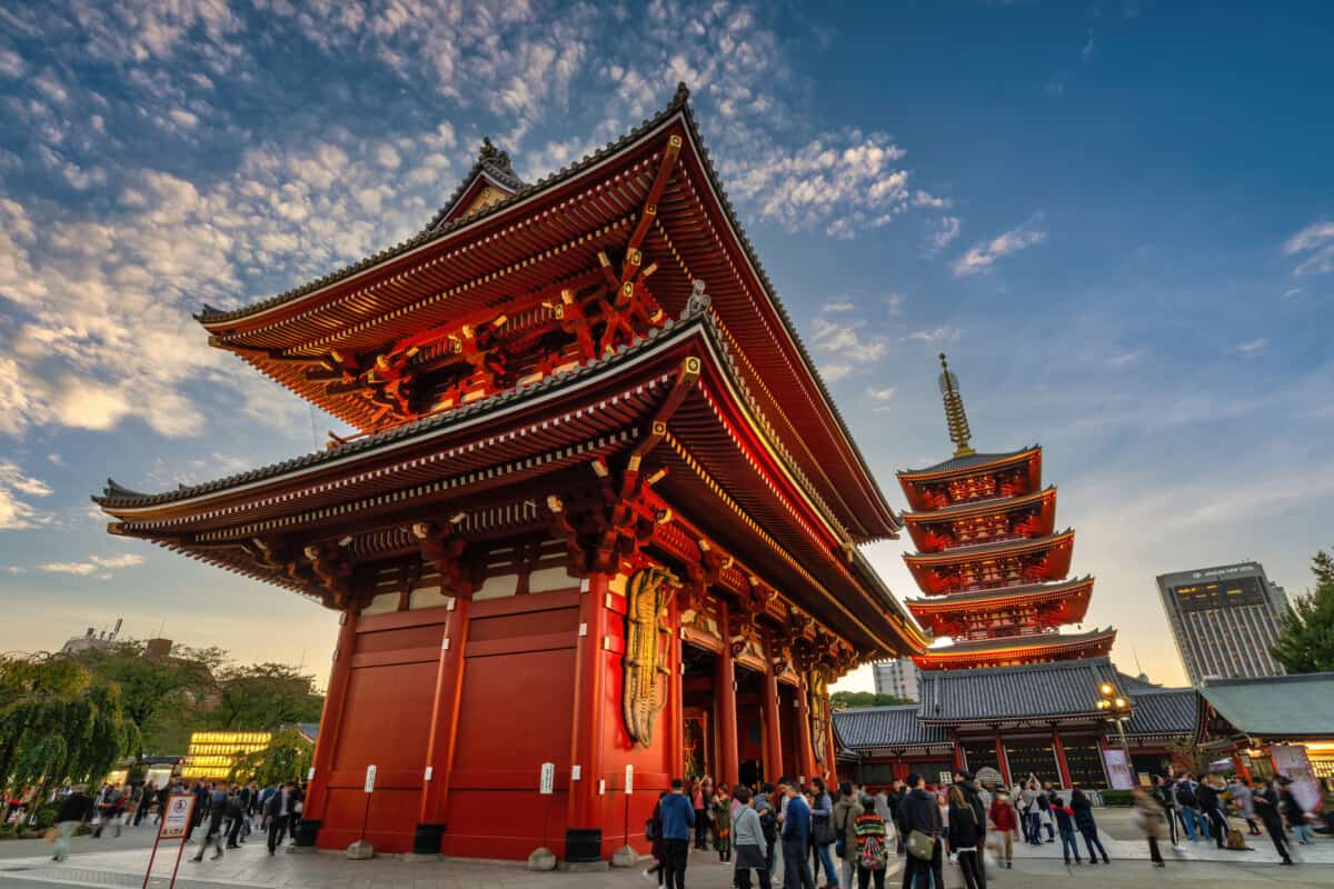 Buddhist Temples In Japan - TankenJapan.com