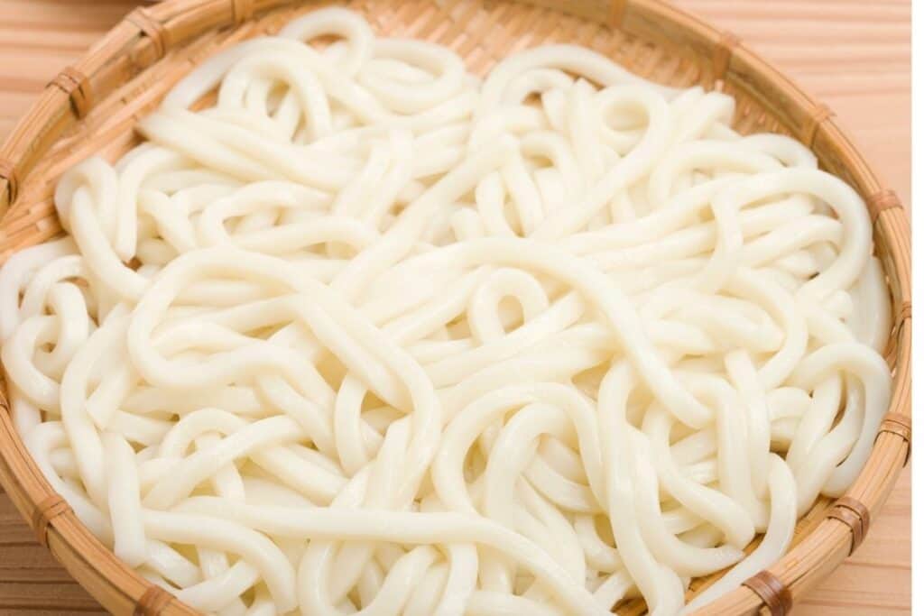 What’s The Difference Between Soba And Udon Noodles In Japan ...